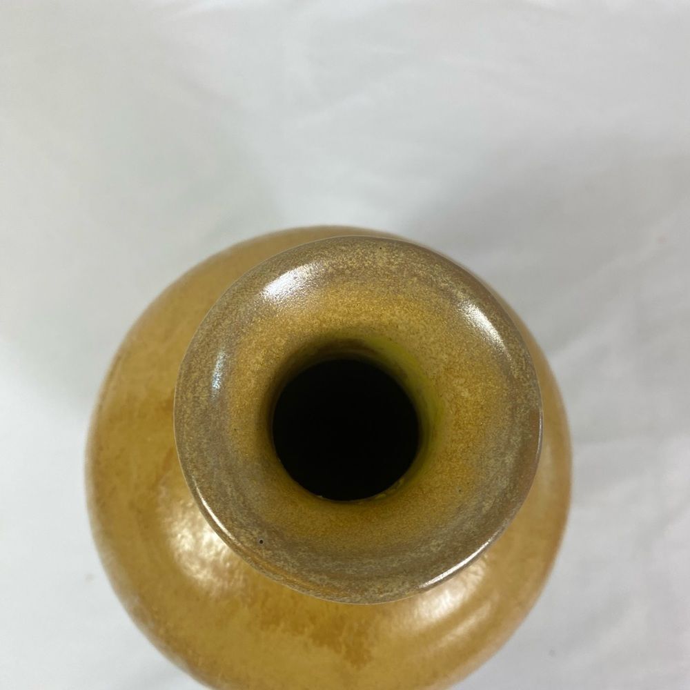 Elegant Green and Brown ceramic Vase with drip glaze - Picture 6 of 6